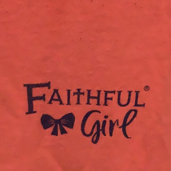 Faithful Girl Simply Southern shirt medium - Picture 3 of 4